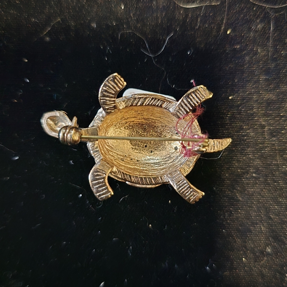 Gold-Tone Turtle Brooch with Red Enamel and Clear Rhinestones - Picture 3 of 5